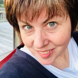 Meet your Posher, Helen
